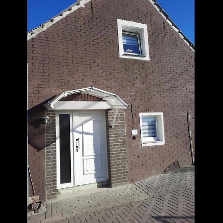 Neu! Ferienwohnung Lucie Kevelaer Bagian luar foto
